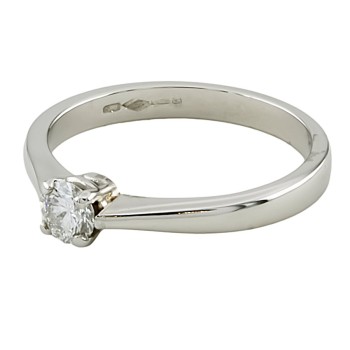 Platinum Diamond Ring size L